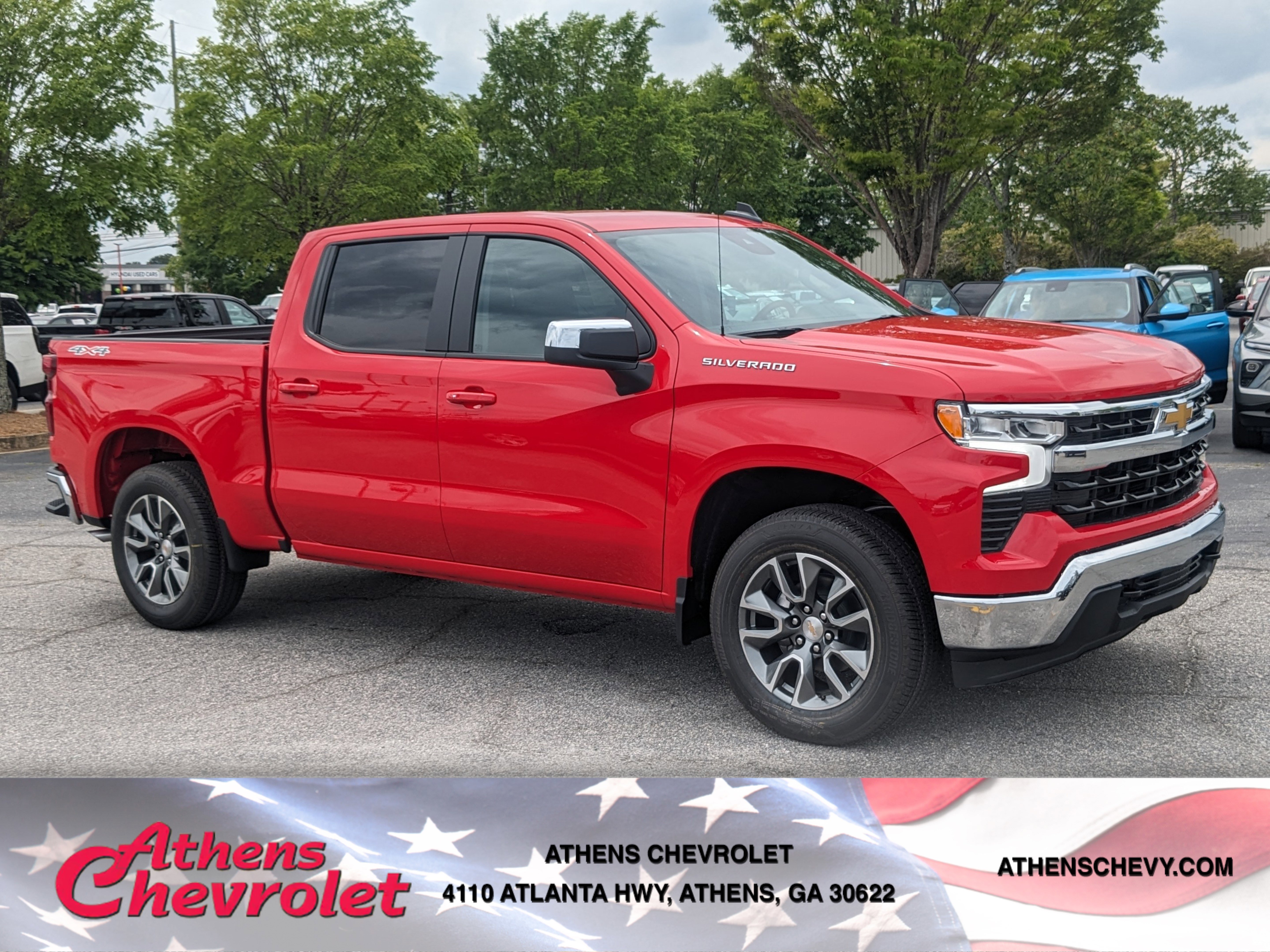2025 Chevrolet Silverado 1500 LT's photo