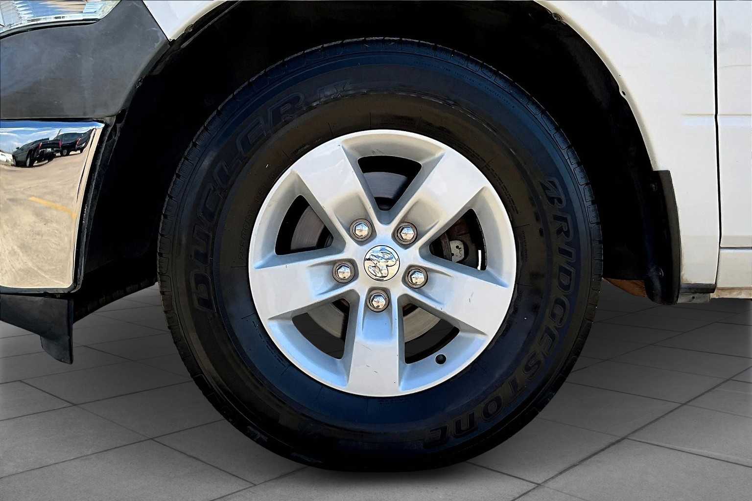 2018 Ram 1500 Tradesman photo 8