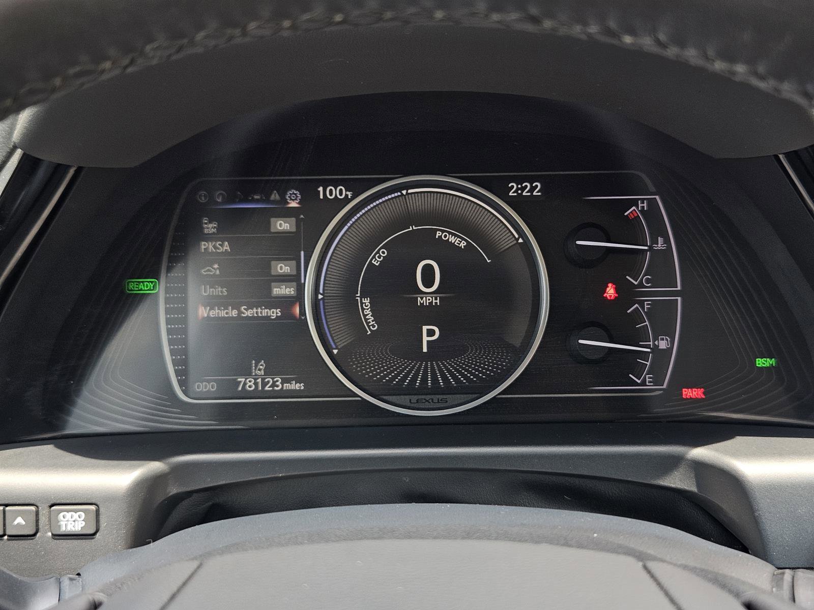 2022 Lexus ES 300h photo 13