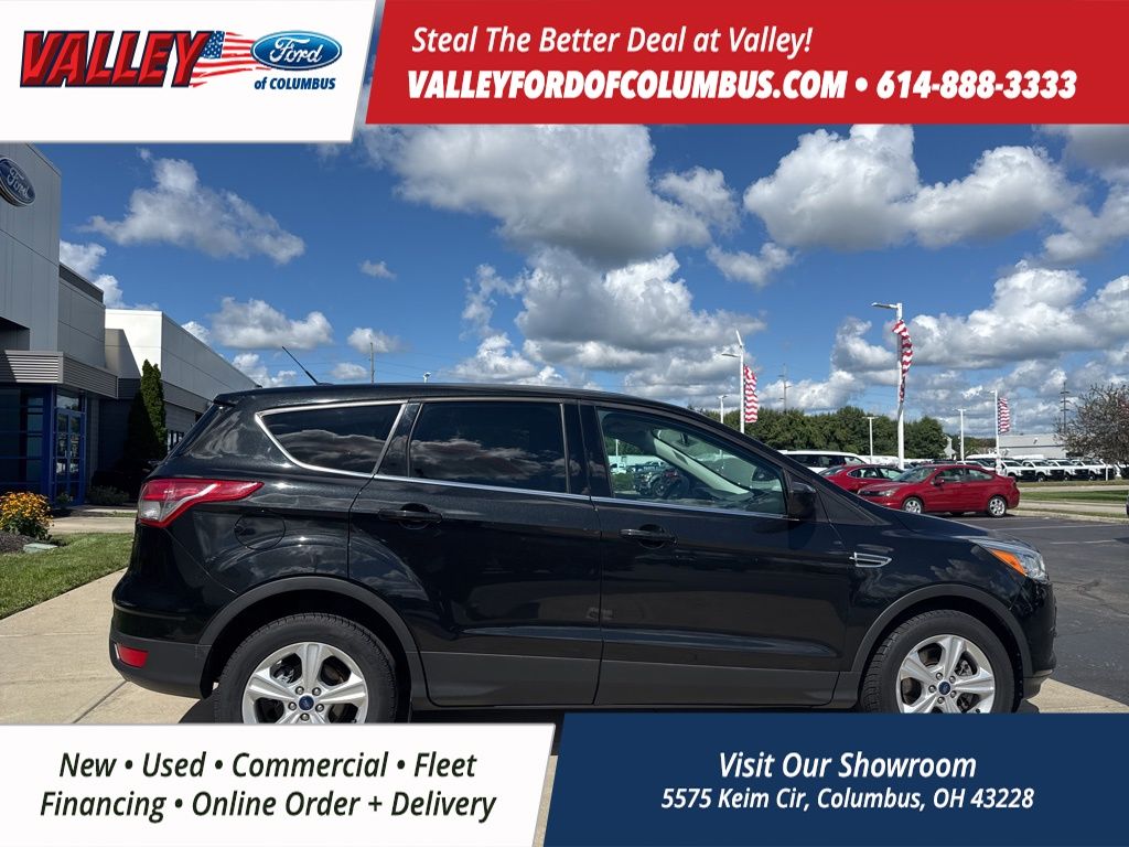 2015 Ford Escape SE photo 2
