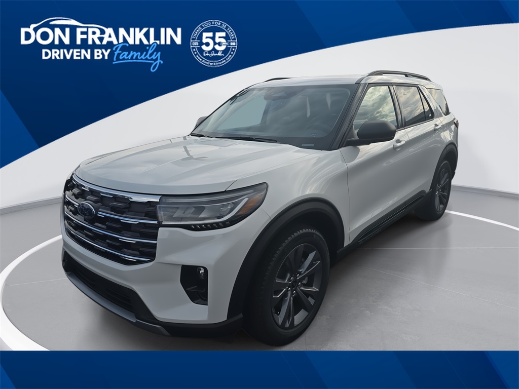 2026 Ford Explorer Active's photo