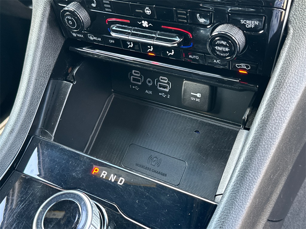 2023 Jeep Grand Cherokee Altitude photo 14