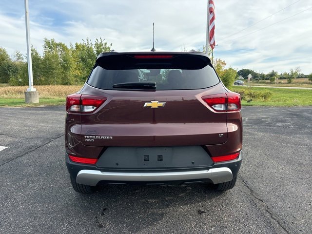 2022 Chevrolet Trailblazer LT photo 4