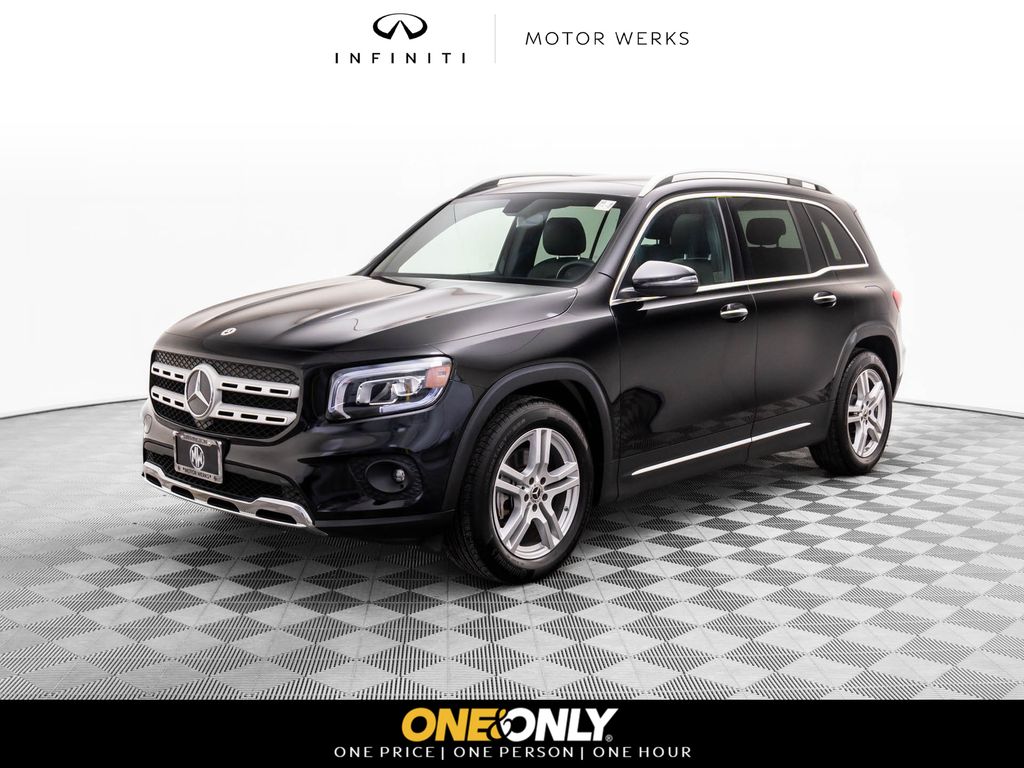 2023 Mercedes-Benz GLB Base