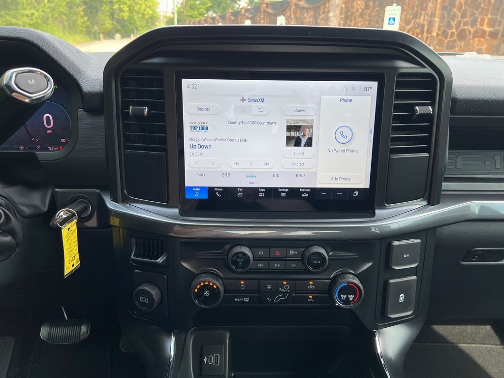 2025 Ford F-150 STX photo 20