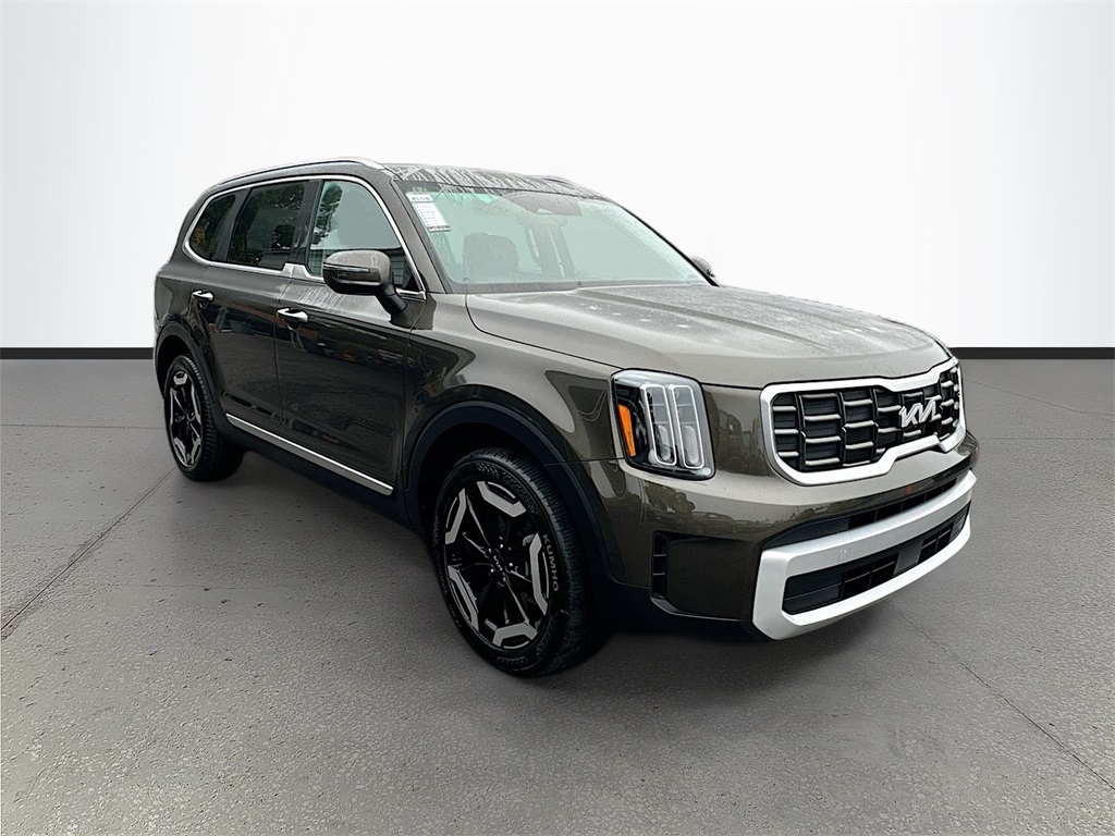 2025 Kia Telluride S's photo