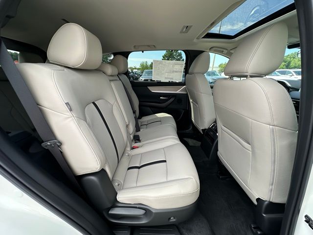 2025 Mazda CX-90 3.3 Turbo Preferred photo 31