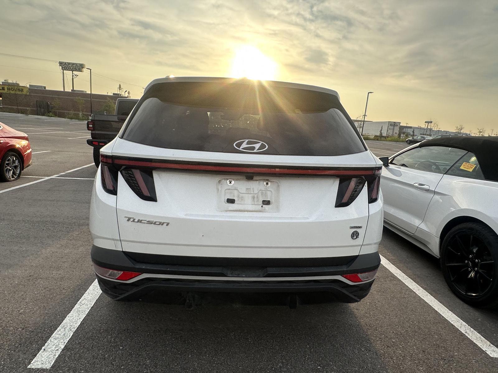 2022 Hyundai Tucson SEL photo 3