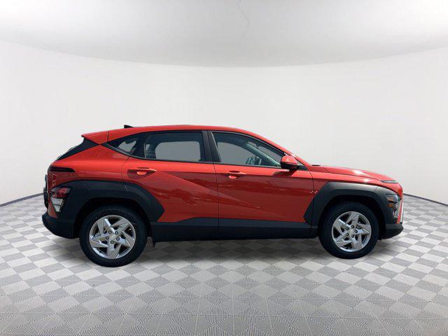 2026 Hyundai Kona SE photo 4