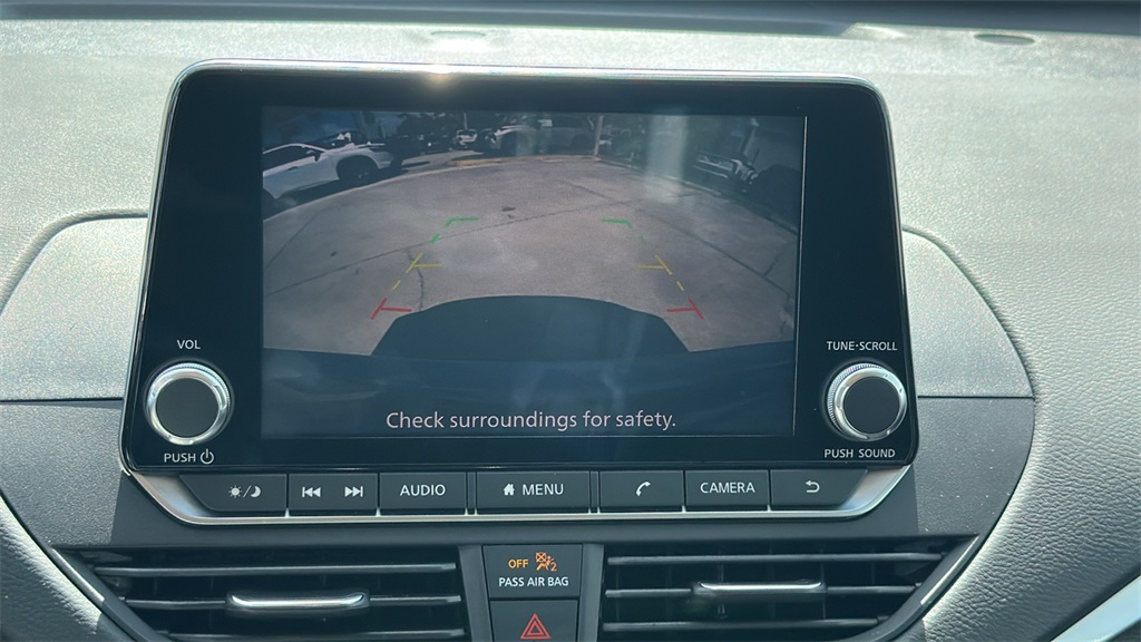 2022 Nissan Altima 2.5 SV photo 24