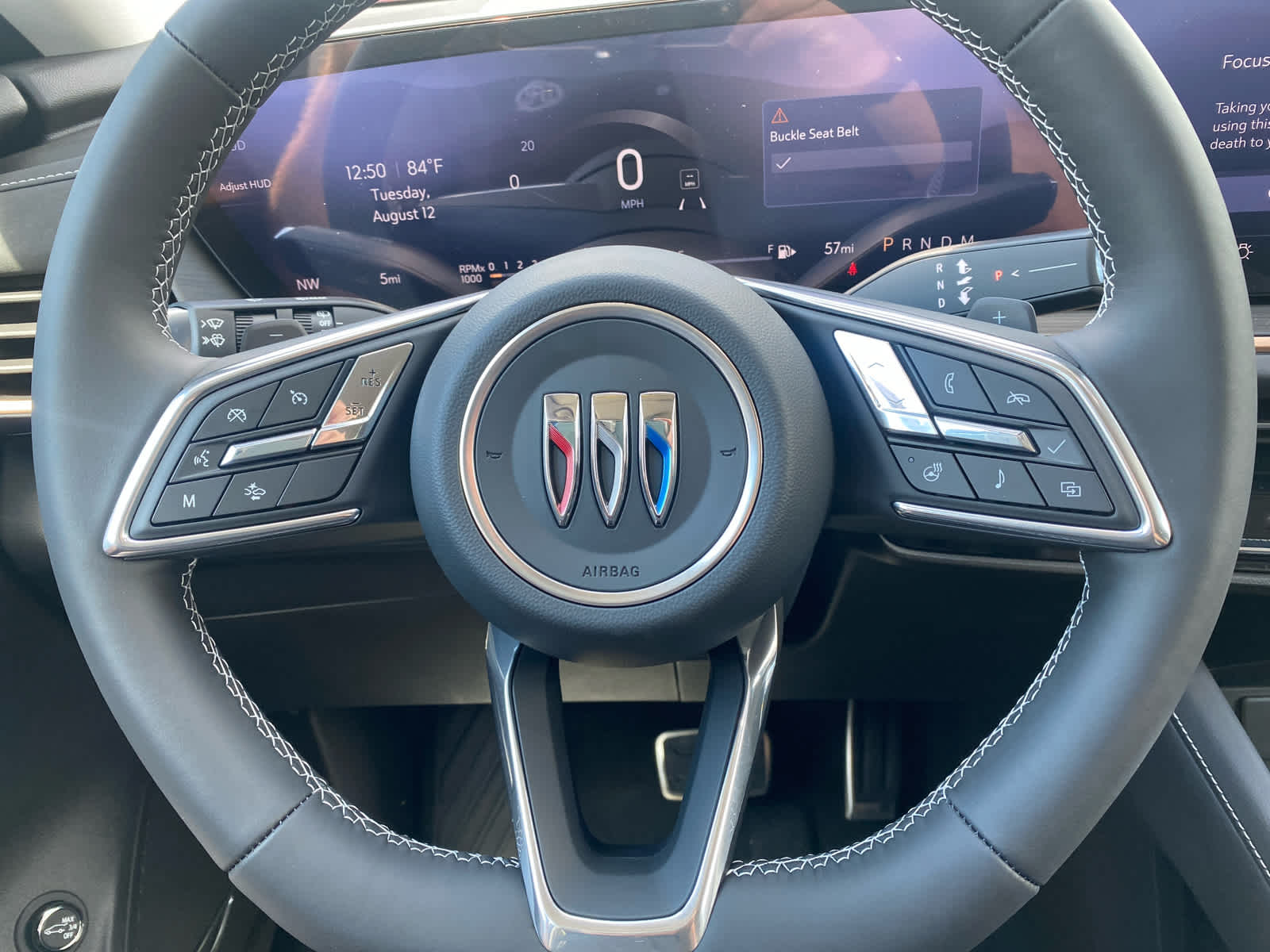 2025 Buick Envision Sport Touring photo 16