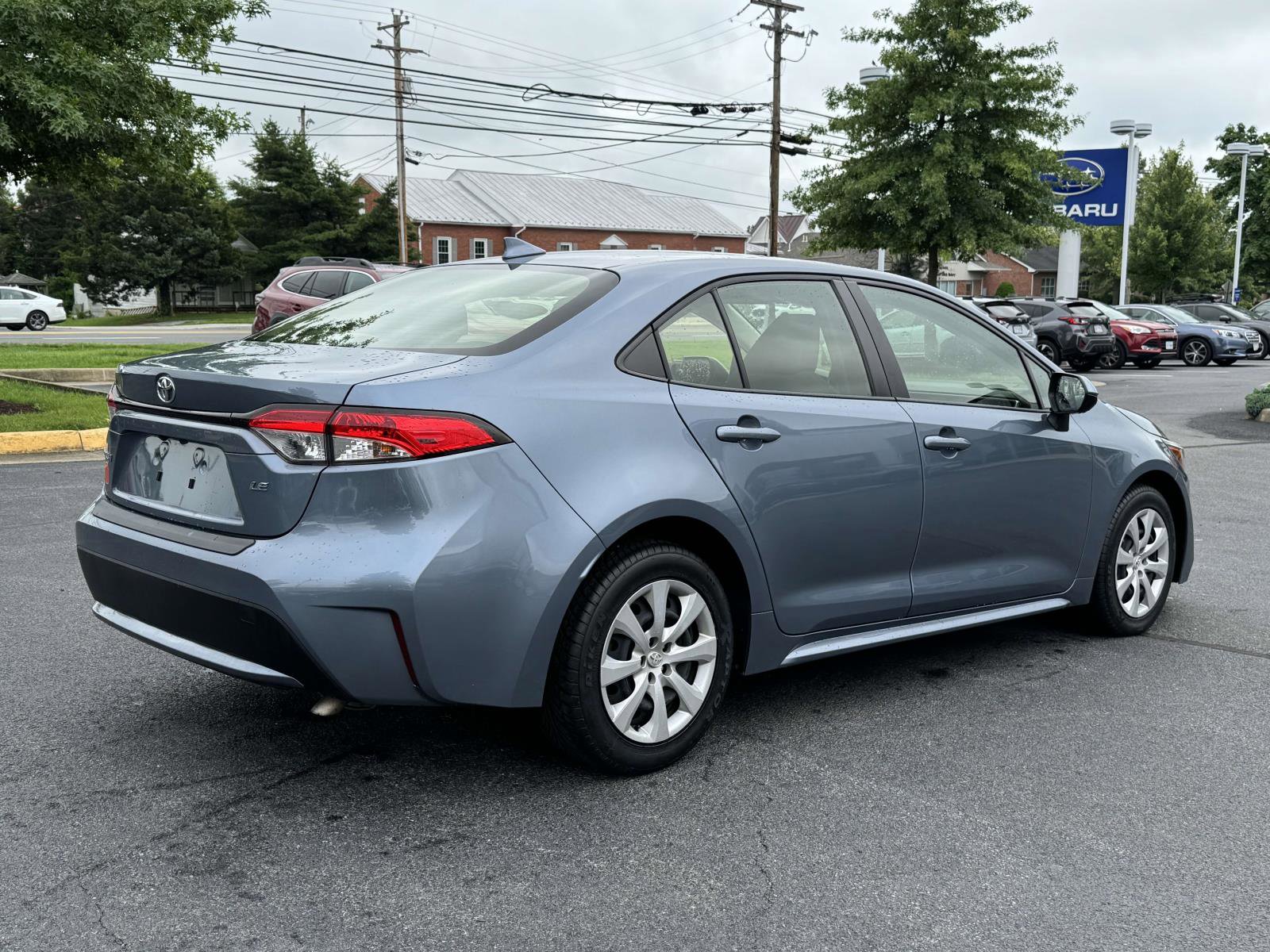 2022 Toyota Corolla LE photo 2