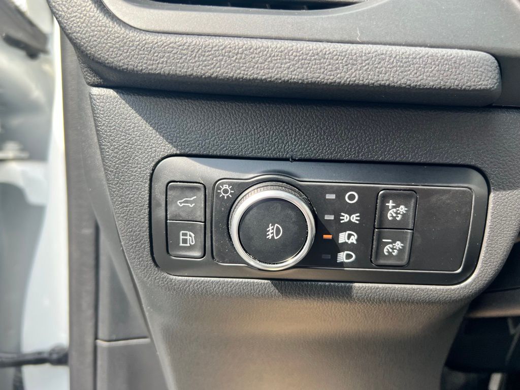 2024 Ford Escape Hybrid ST-Line Select photo 13