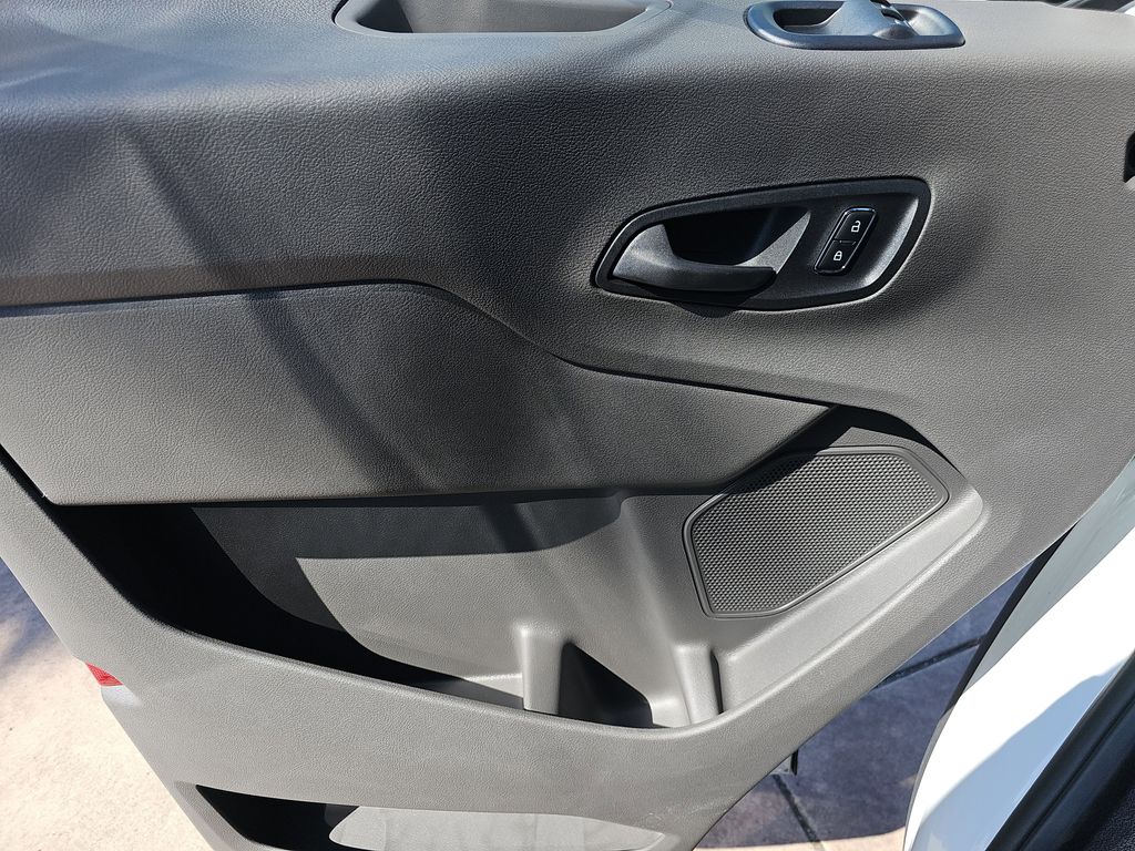 2025 Ford Transit photo 25
