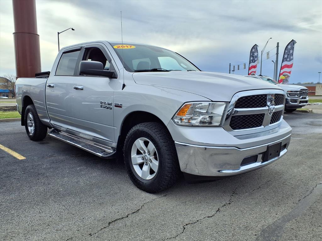 2017 RAM Ram 1500 Pickup SLT