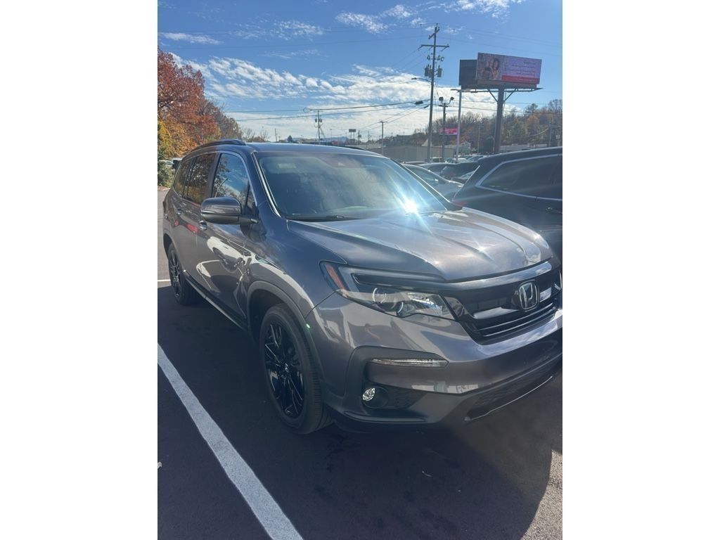 2021 Honda Pilot SE photo 2