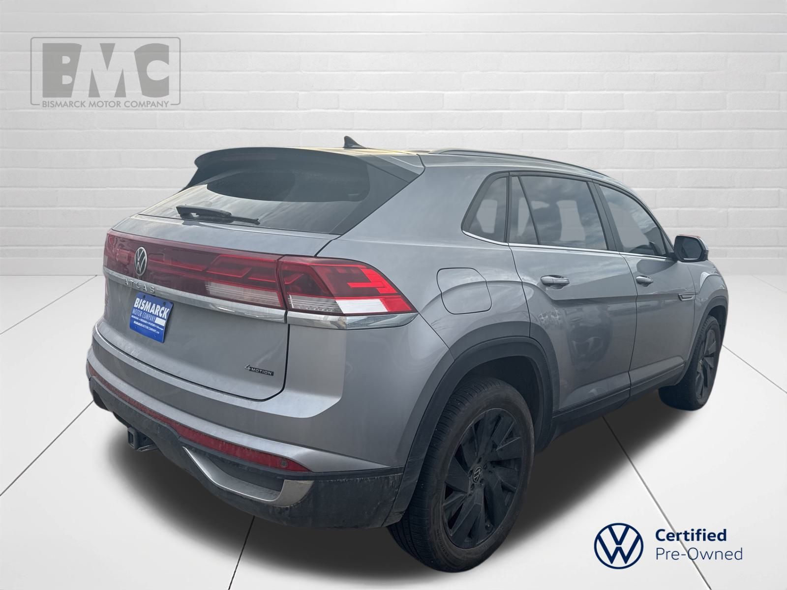 2024 Volkswagen Atlas Cross Sport SE Technology photo 3