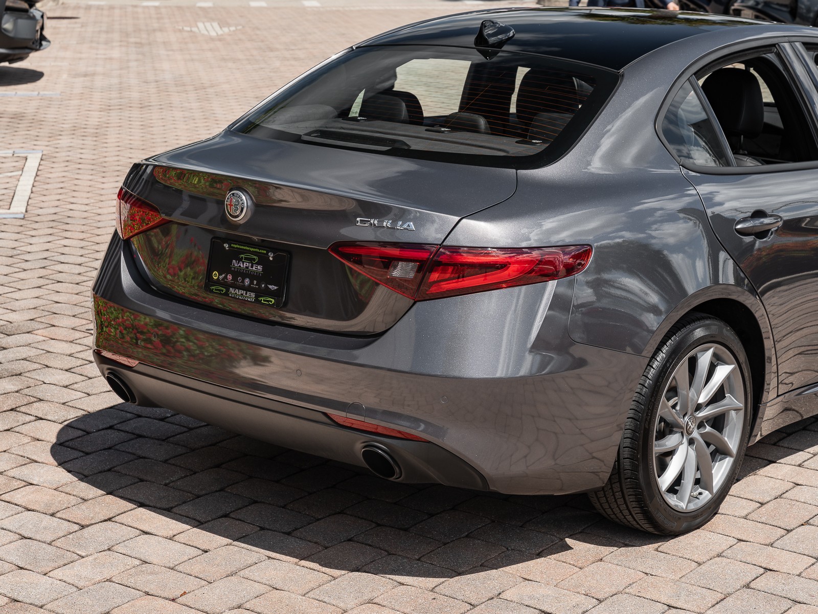 2023 Alfa Romeo Giulia SPRINT photo 7