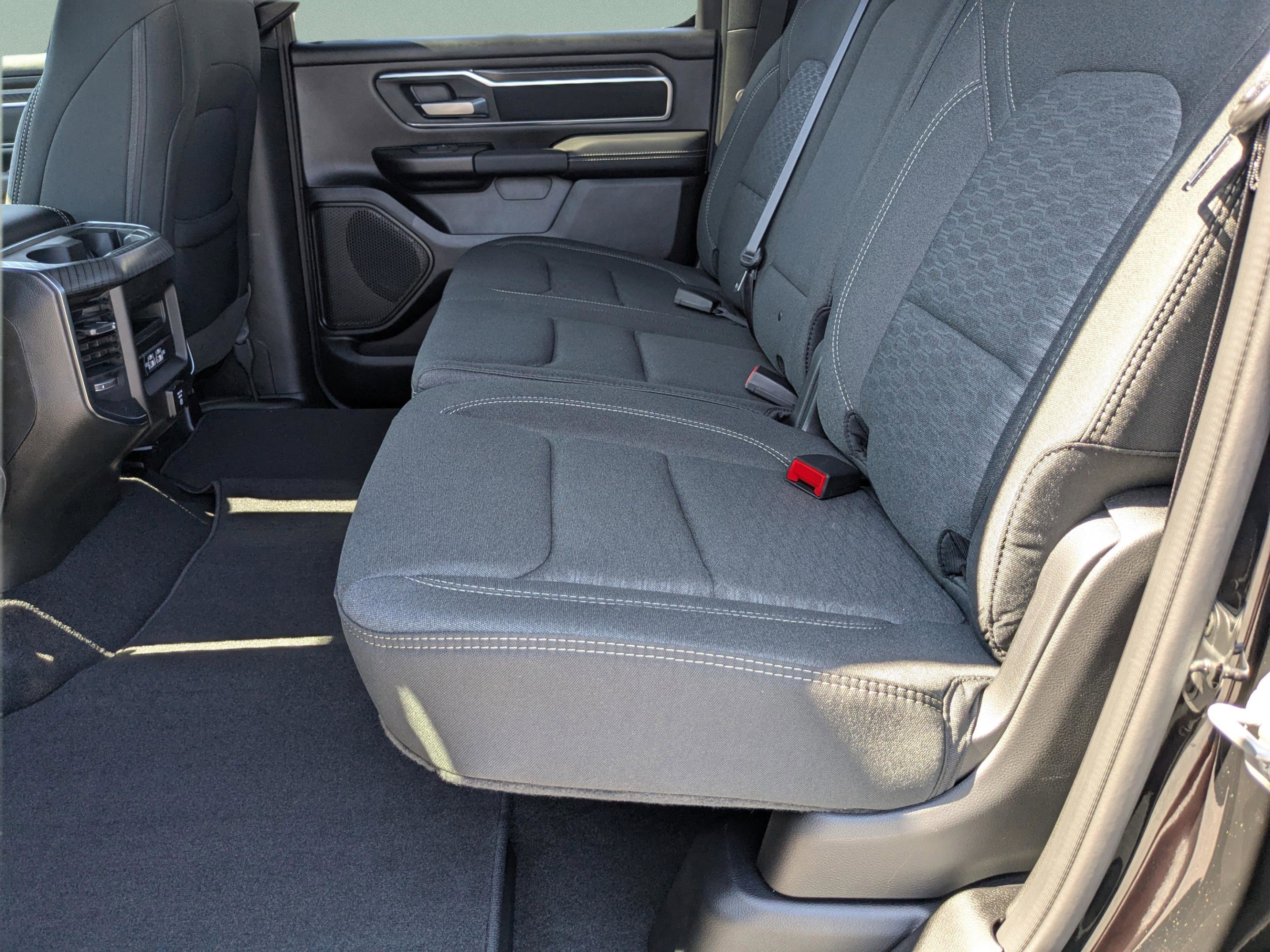2026 Ram 1500 Big Horn photo 8