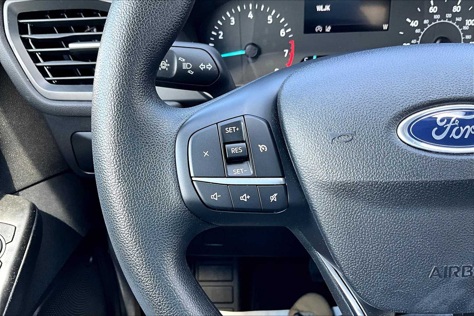 2022 Ford Escape SE photo 23