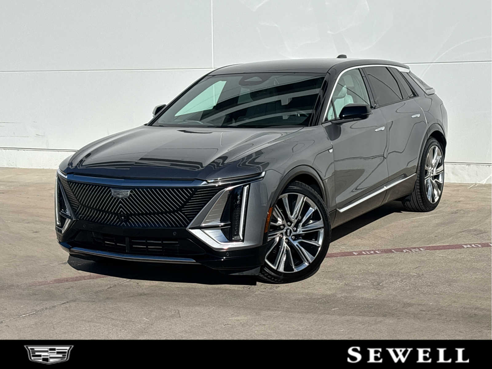 2023 Cadillac LYRIQ Luxury's photo