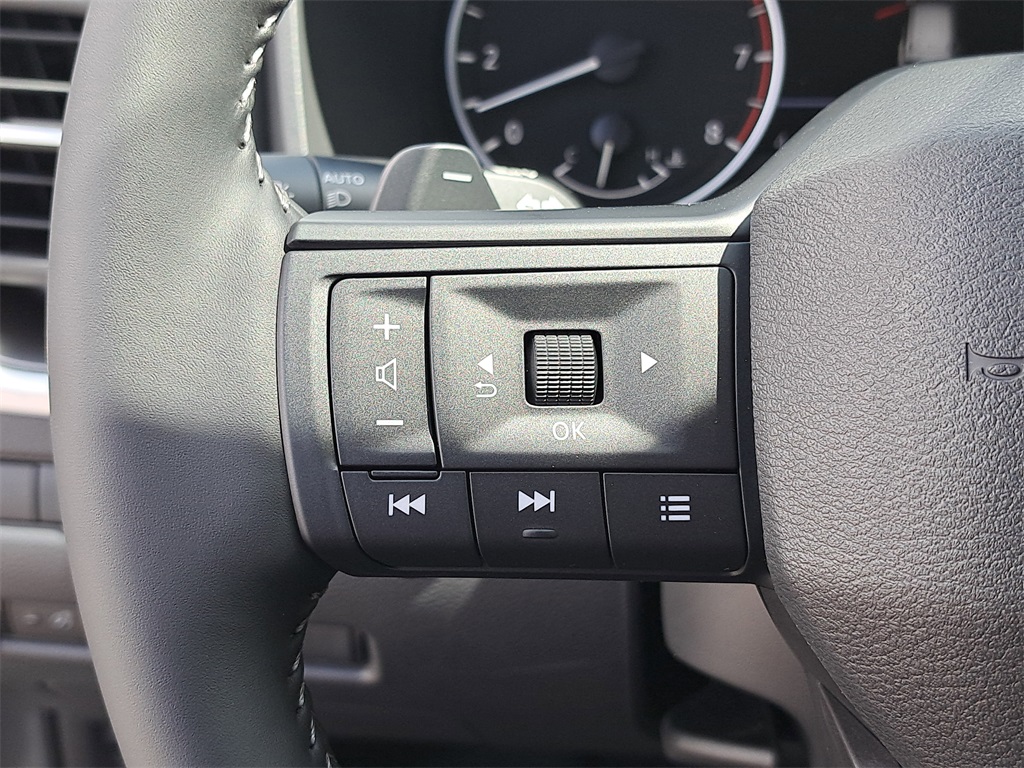 2026 Nissan Rogue SV photo 24