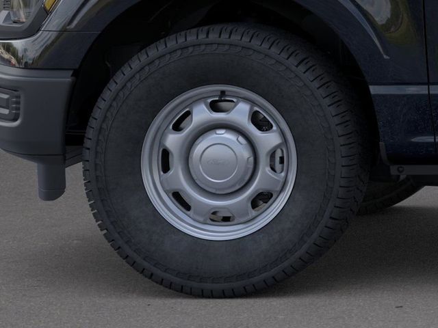 2025 Ford F-150 XL photo 17