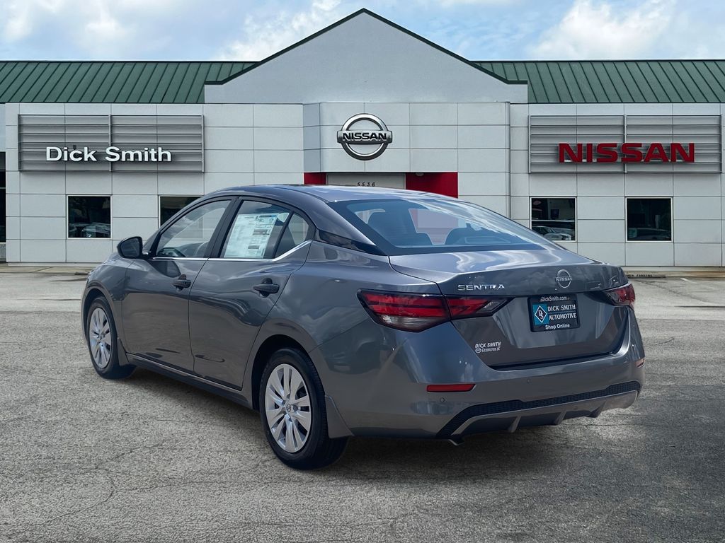 2025 Nissan Sentra S photo 4
