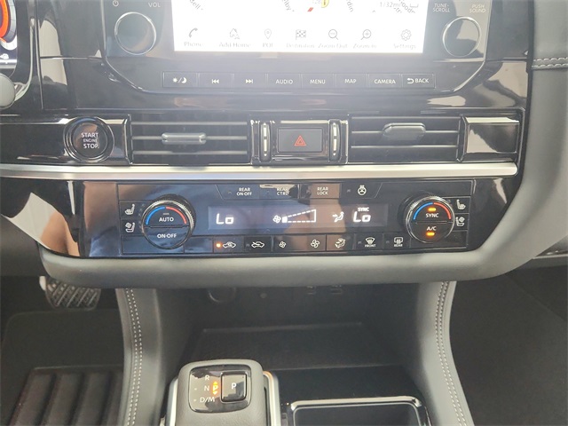 2025 Nissan Pathfinder Platinum photo 24