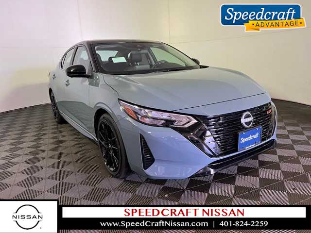 2025 Nissan Sentra SR's photo