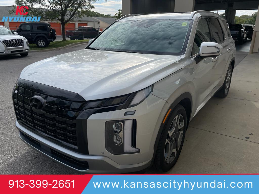 2025 Hyundai Palisade Limited's photo