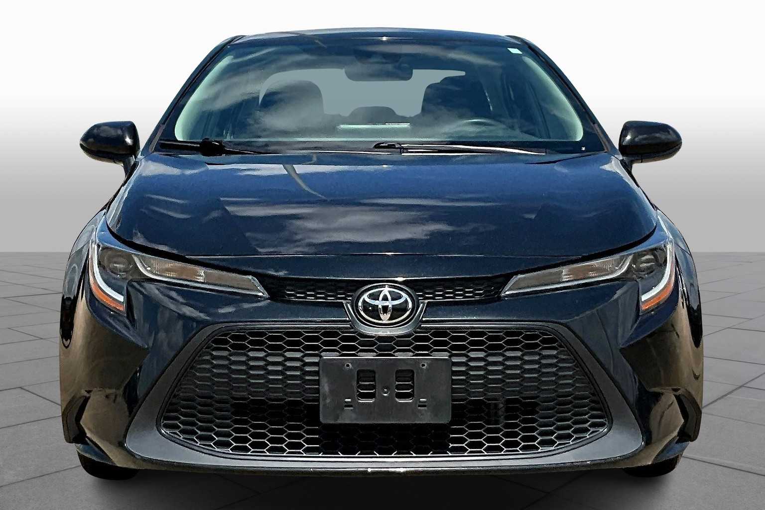 2022 Toyota Corolla LE photo 6