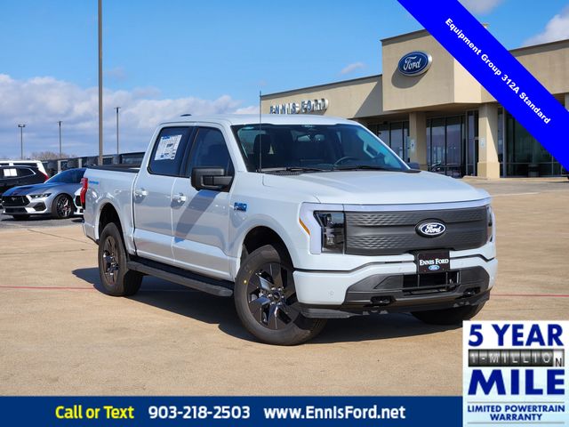 2025 Ford F-150 Lightning Flash's photo