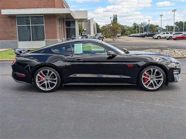 2021 Ford Mustang GT Premium photo 2