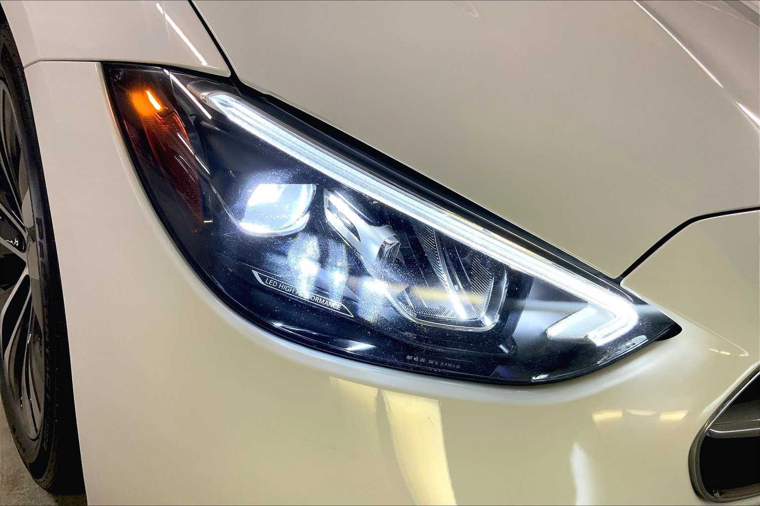 2022 Mercedes Benz C 300 photo 24