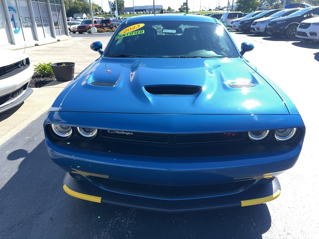 2023 Dodge Challenger R/T Scat Pack photo 2