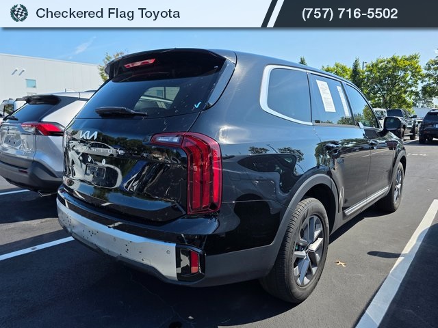 2024 Kia Telluride LX photo 6