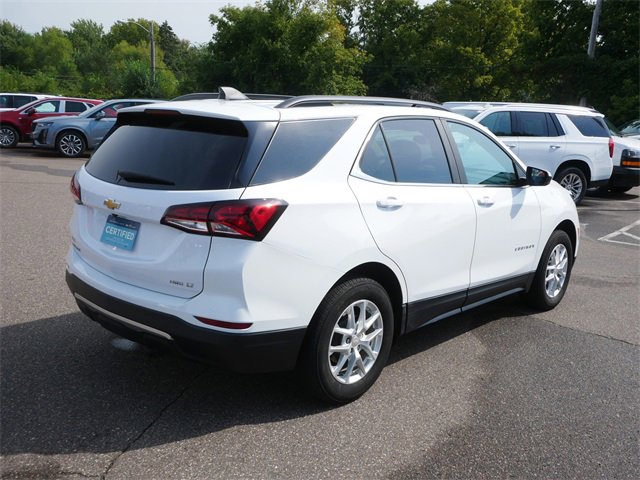 2023 Chevrolet Equinox LT photo 3