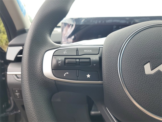 2026 Kia K5 LXS photo 15