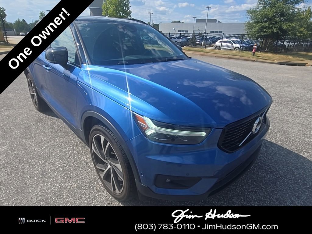 2019 Volvo XC40 T5 R-Design photo 5