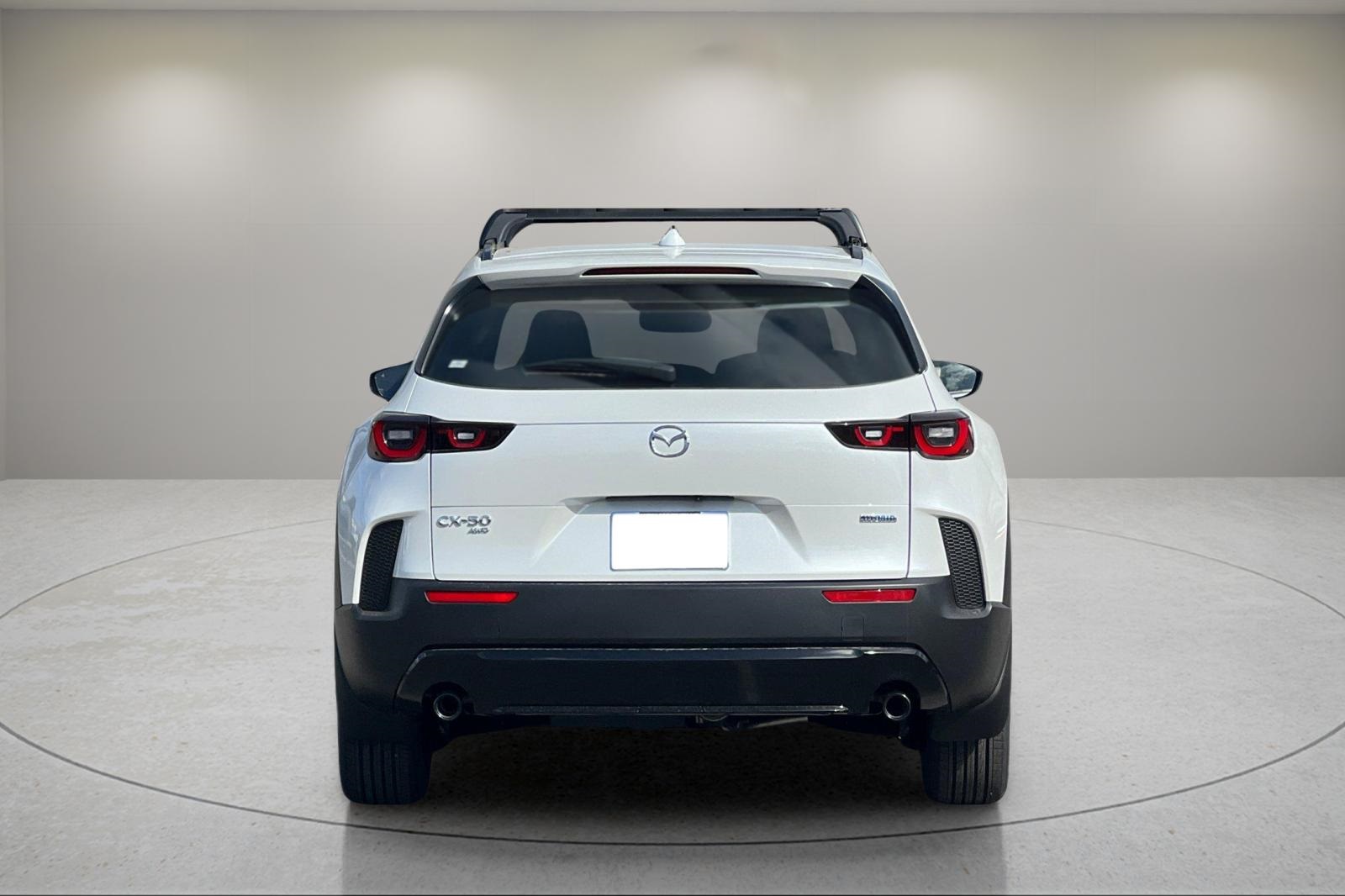 2025 Mazda CX-50 Premium photo 4