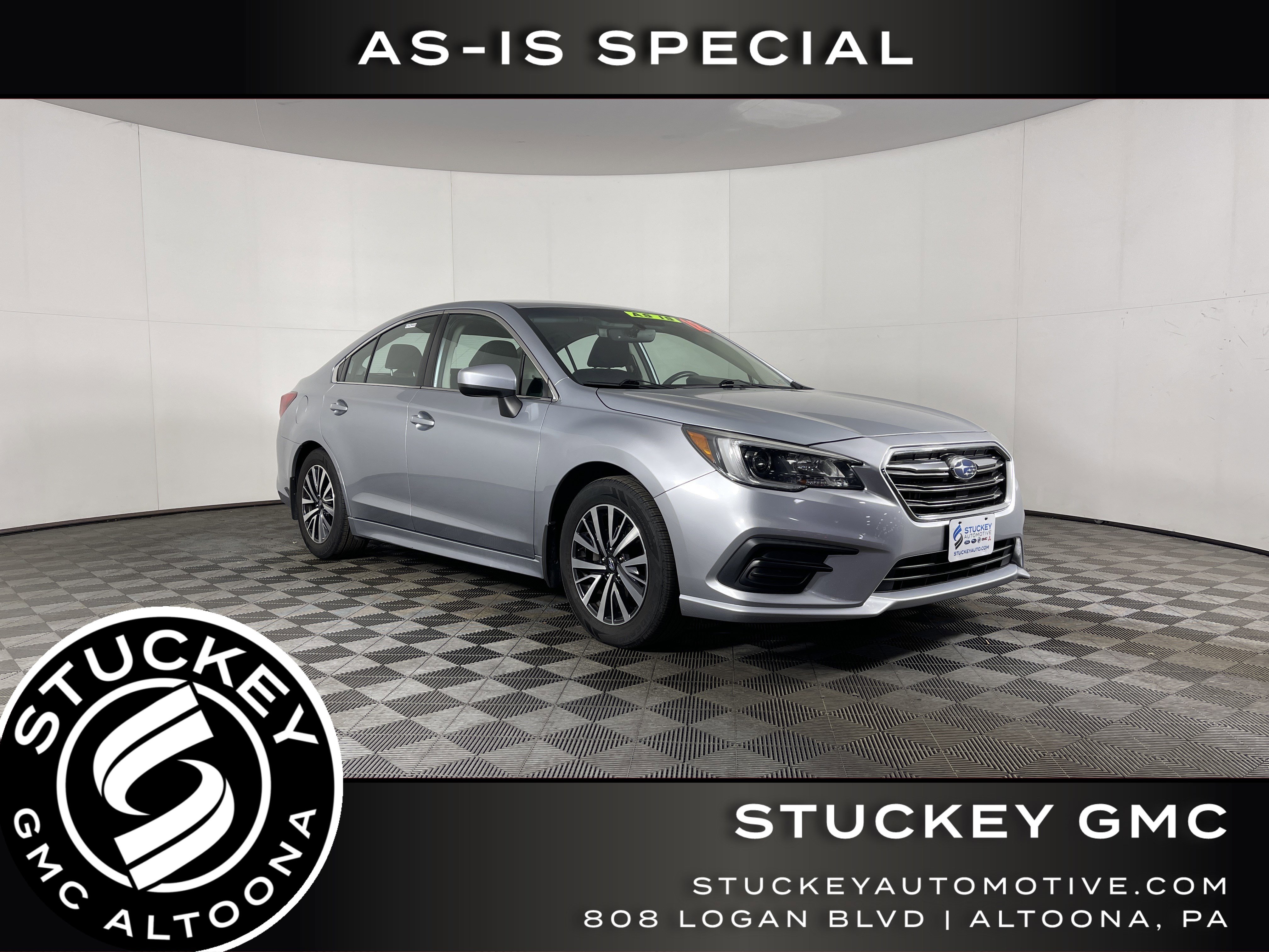 2018 Subaru Legacy Premium's photo