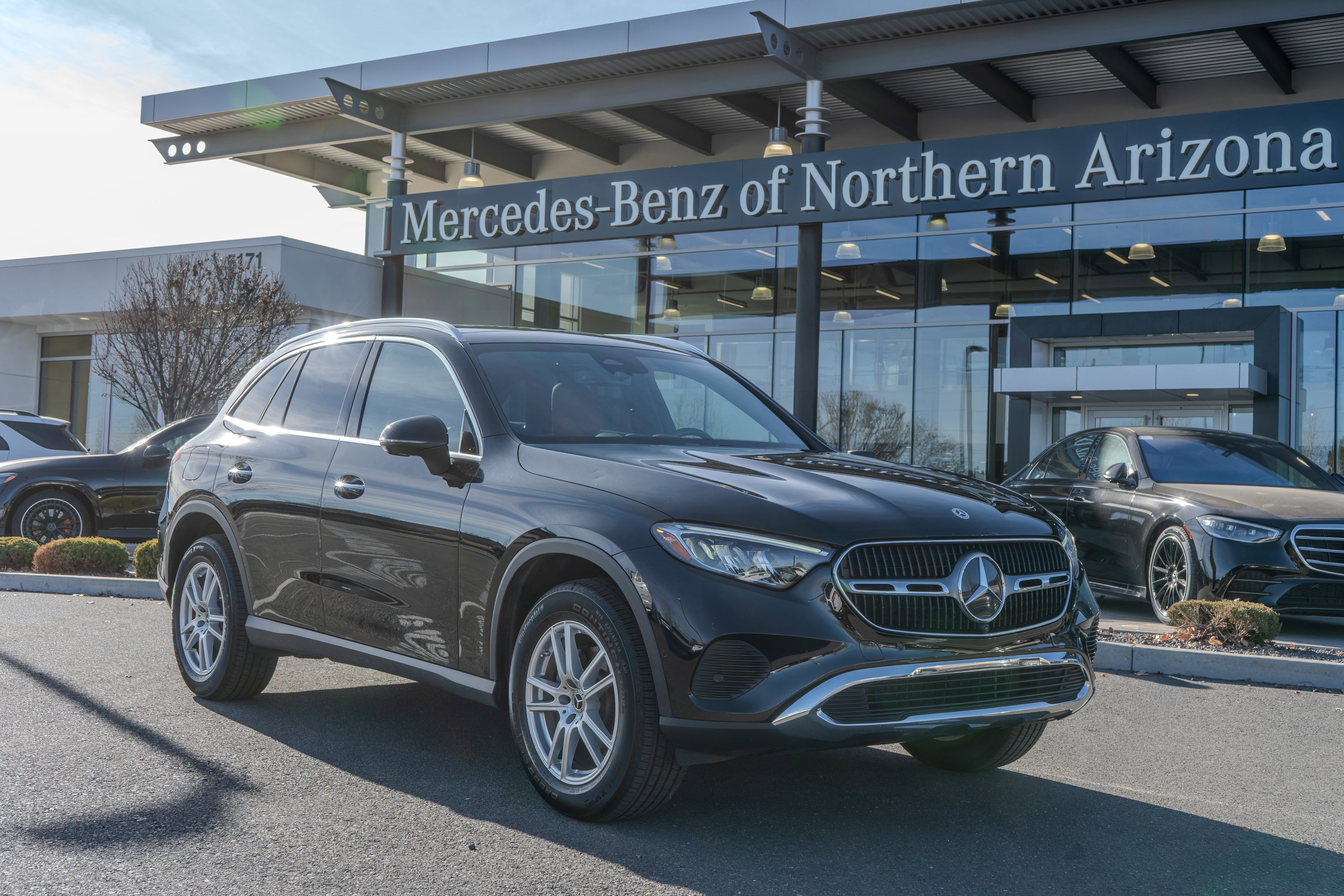 2023 Mercedes-Benz GLC GLC300's photo
