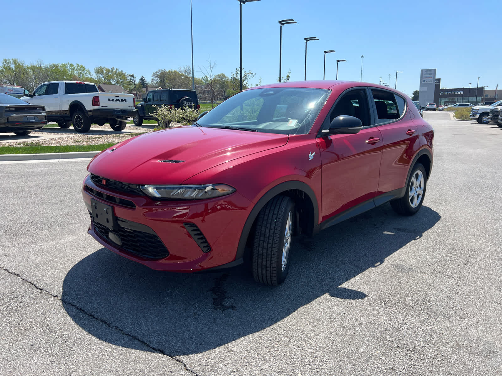 2025 Dodge Hornet GT photo 4