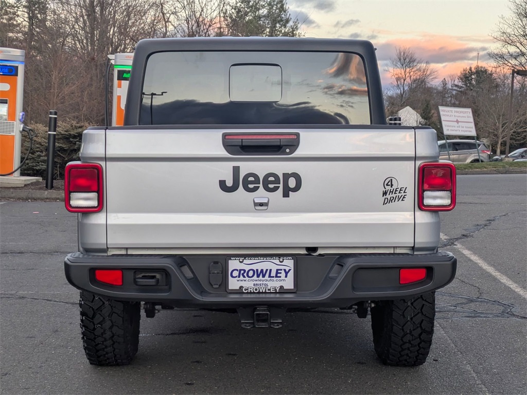 2022 Jeep Gladiator Willys photo 4