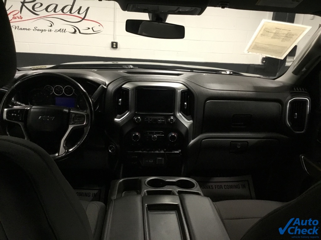 2020 Chevrolet Silverado 1500 RST photo 25