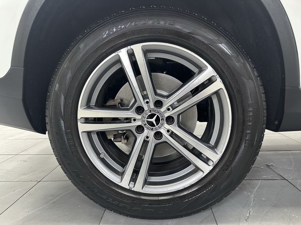 2022 Mercedes Benz GLC 300 4MATIC photo 9