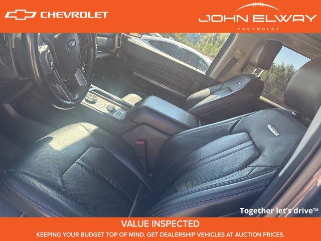 2019 Ford Expedition MAX Platinum photo 12