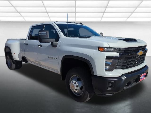 2024 Chevrolet Silverado 3500HD Work Truck's photo