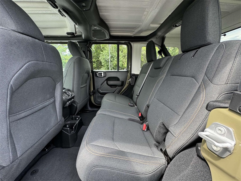 2025 Jeep Wrangler Unlimited Sport S photo 14